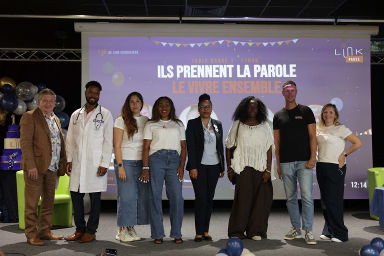 Photo officielle des 1 an de Link Caudaciens